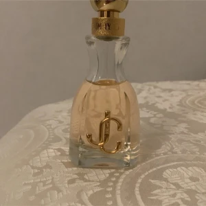 Jimmy choo parfym - Jimmy choo I want choo parfym 40ml💕till bestämd köpare