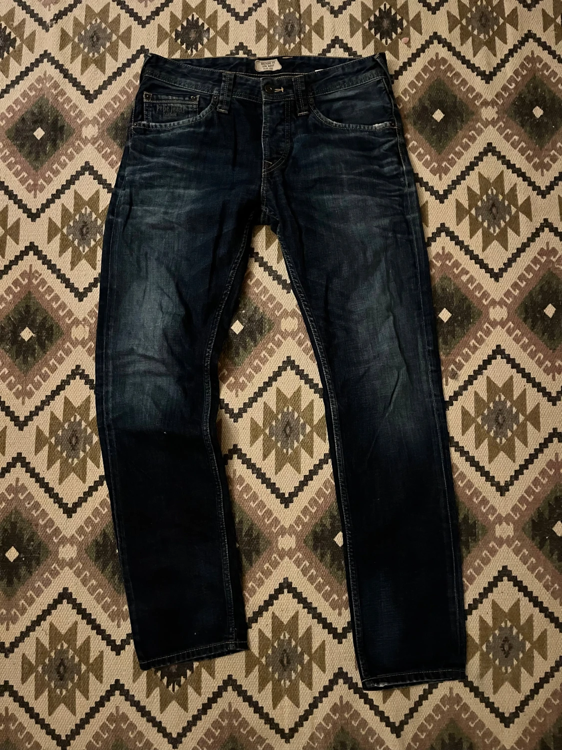 Mörkblå jeans från Abercrombie & Fitch
