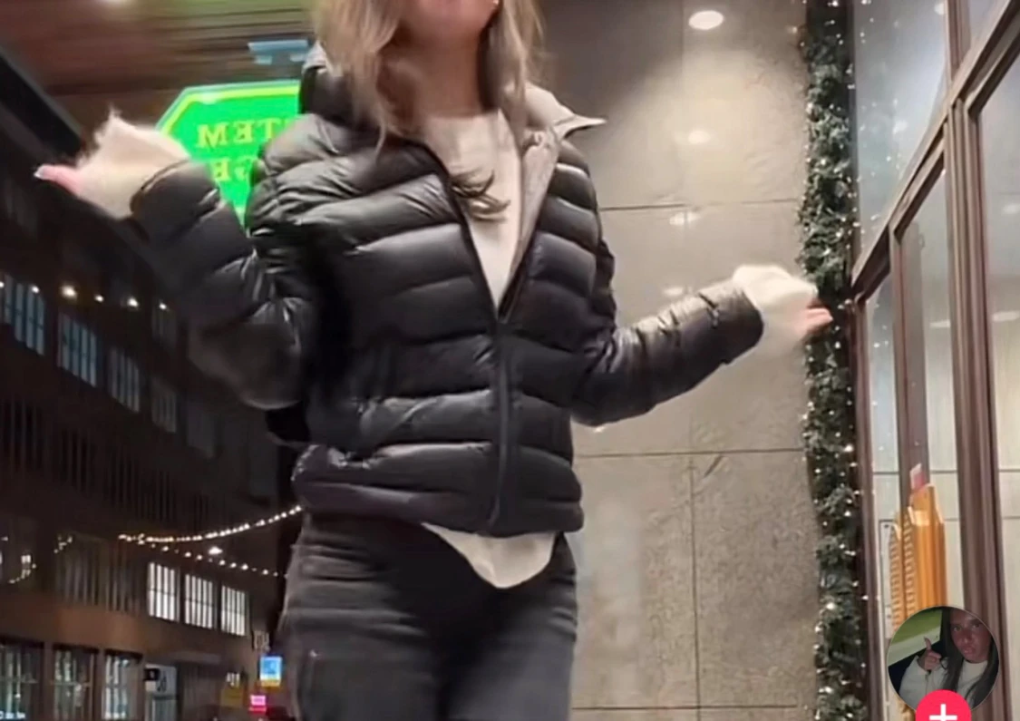 Svart pufferjacka från Colmar - 4