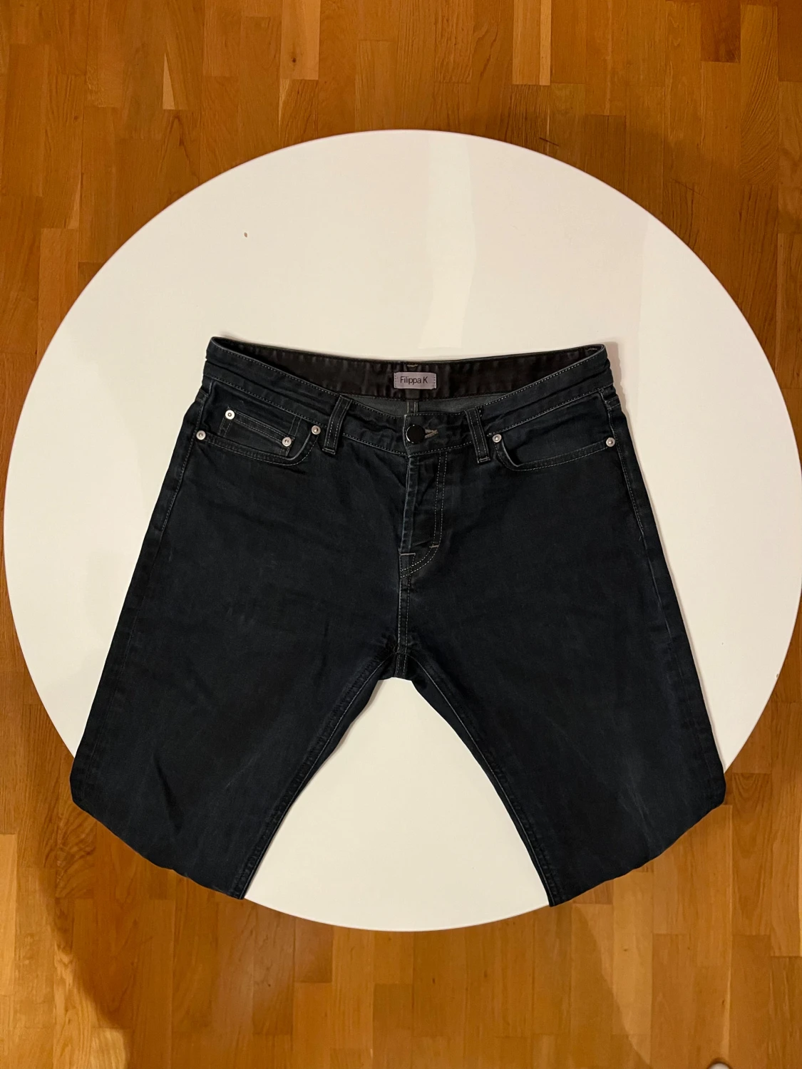 Mörkblå sim fit jeans  - 1