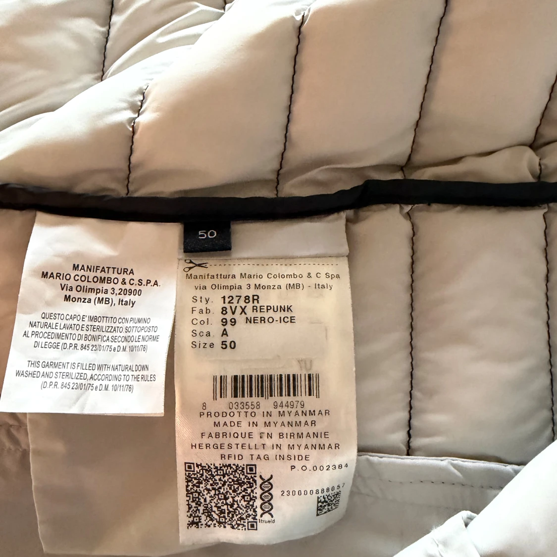 Svart dunväst från Colmar, strl 50/M - 2