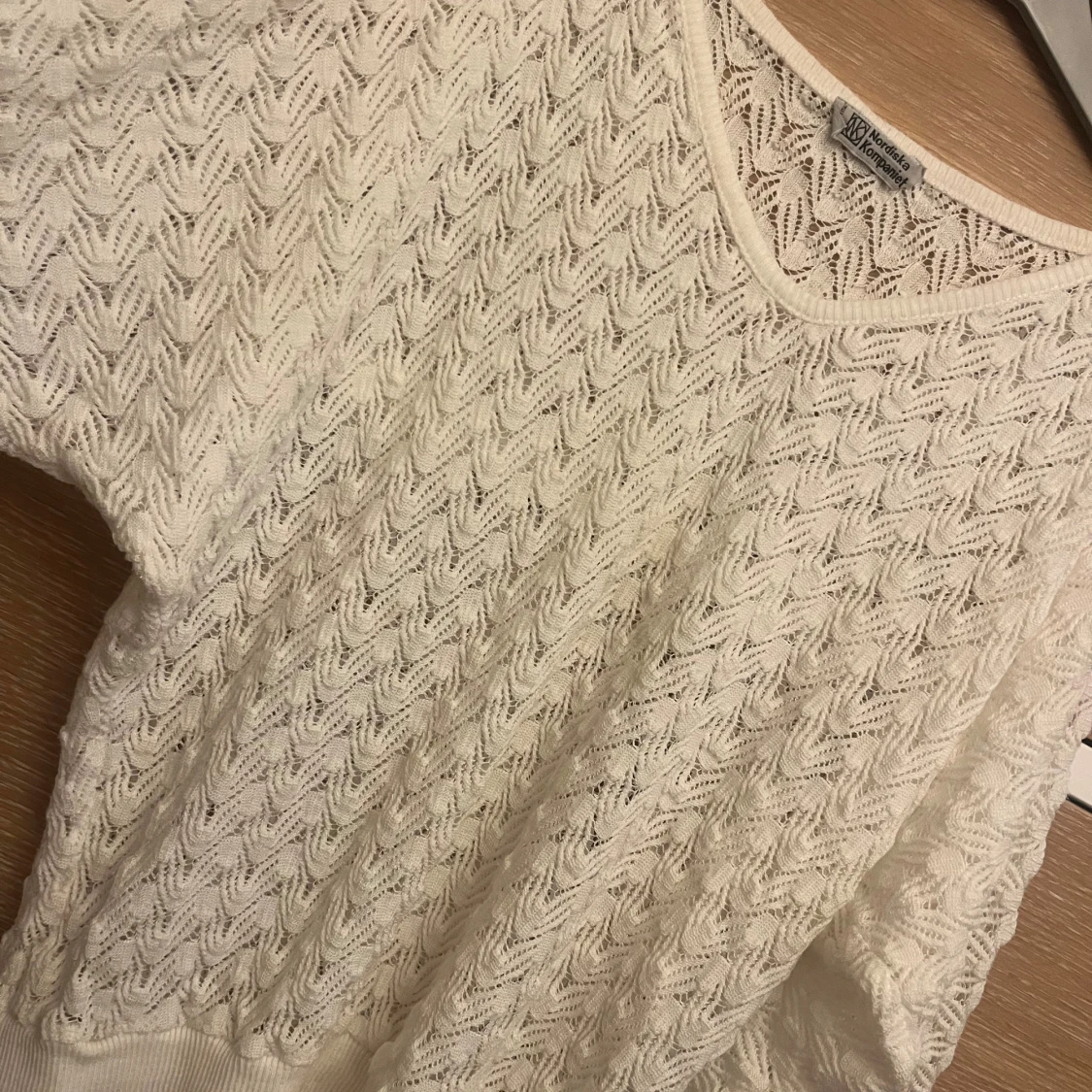 Vit stickad tröja från Nordiska Kompaniet - 1