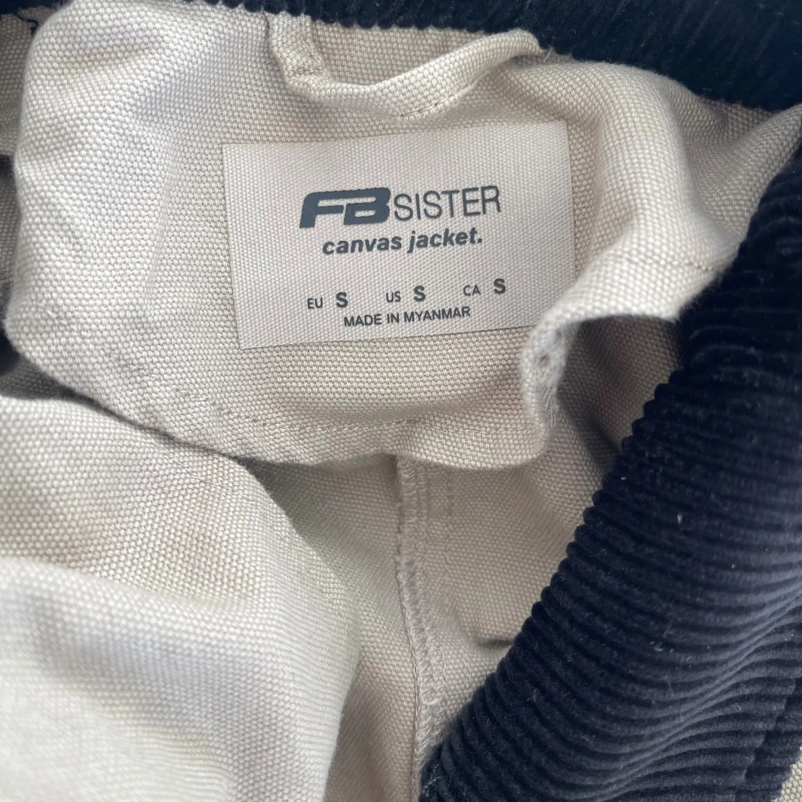 Beige bomberjacka från FB Sister - 2