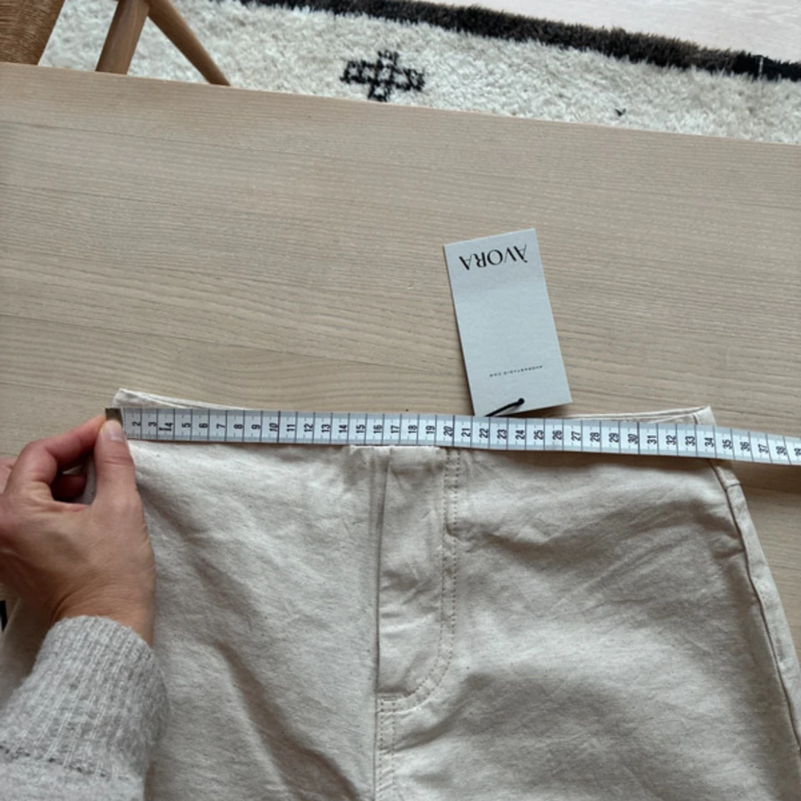 Beiga wide byxor från Àvora - 1