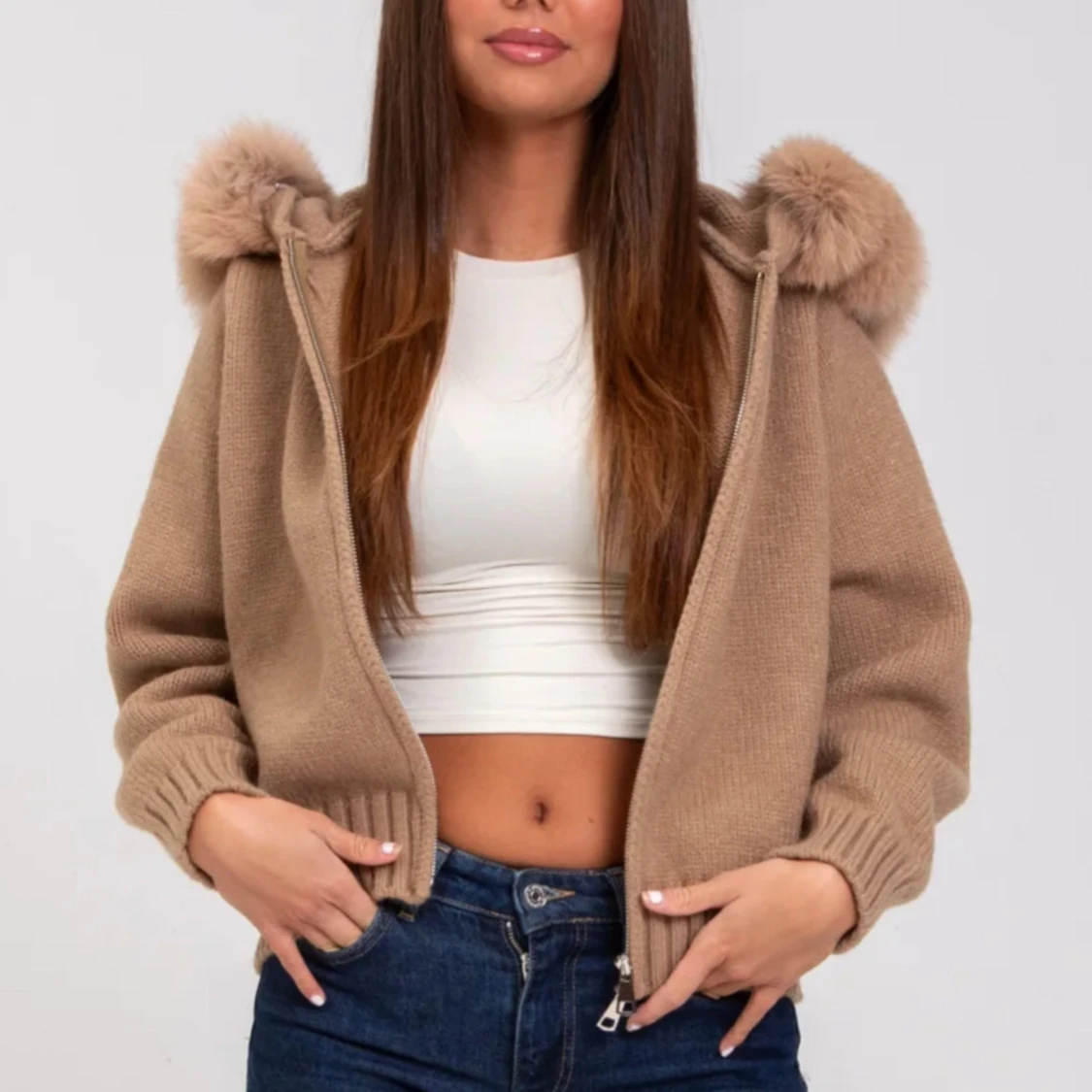 Beige/brun stickad jacka/kofta med päls