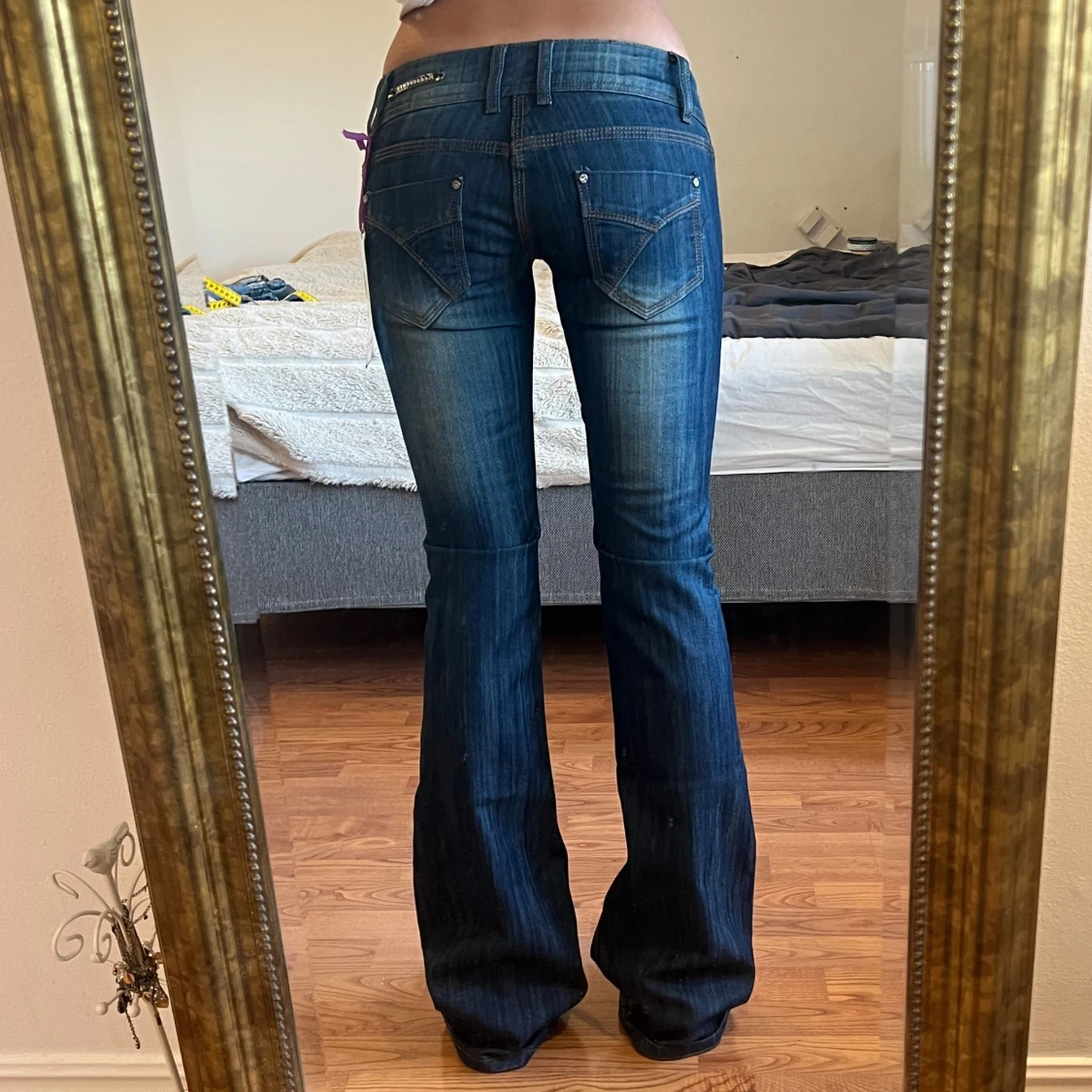 Jeans - ny med lappar  - 1