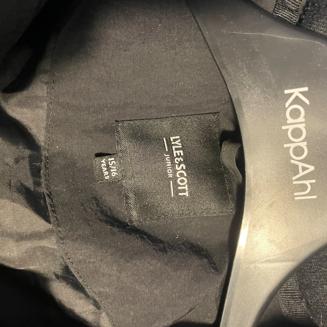 Svart pufferjacka från Lyle & Scott - 2