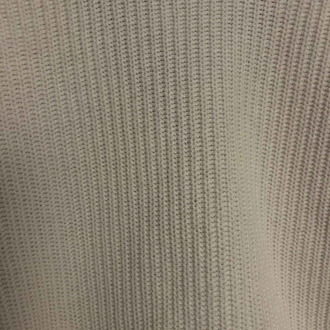 Vit stickad kofta från H&M - 2