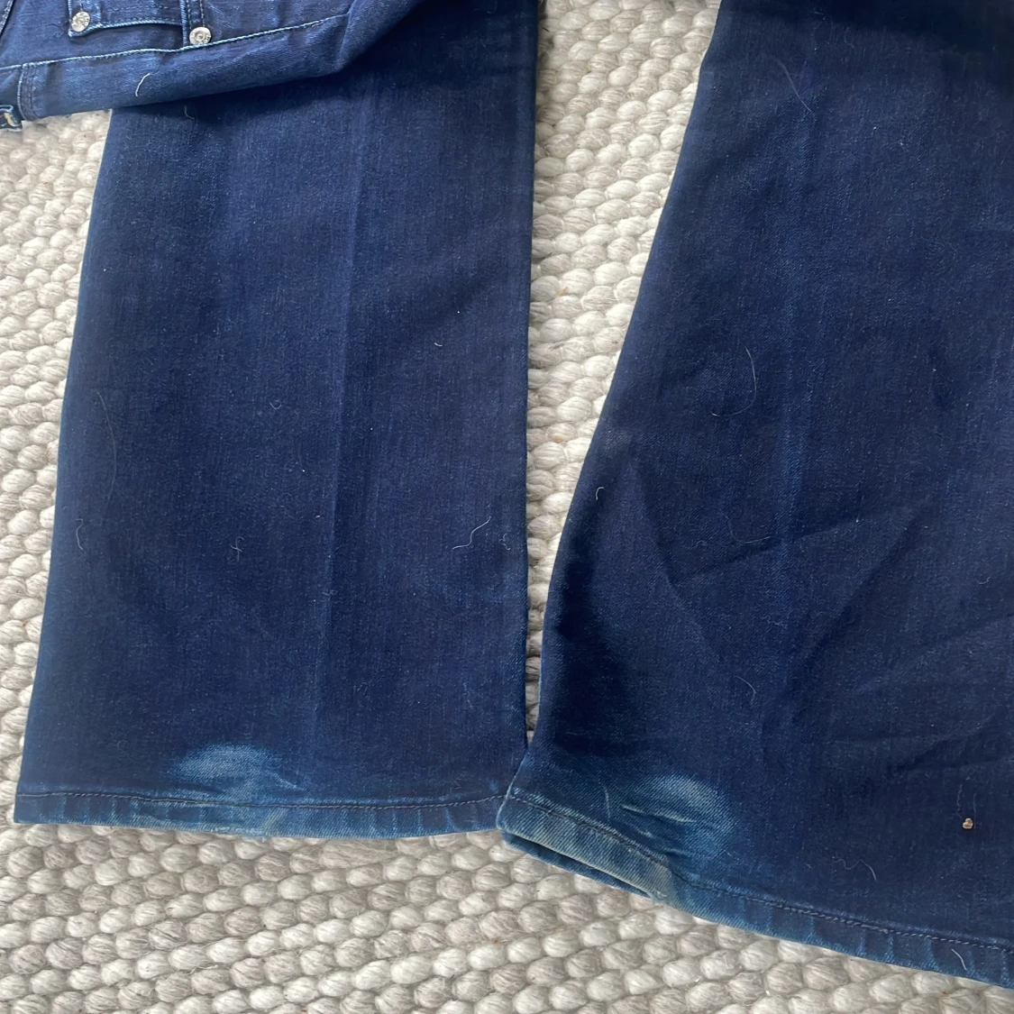 Mörkblå bootcut jeans från Lee - 4