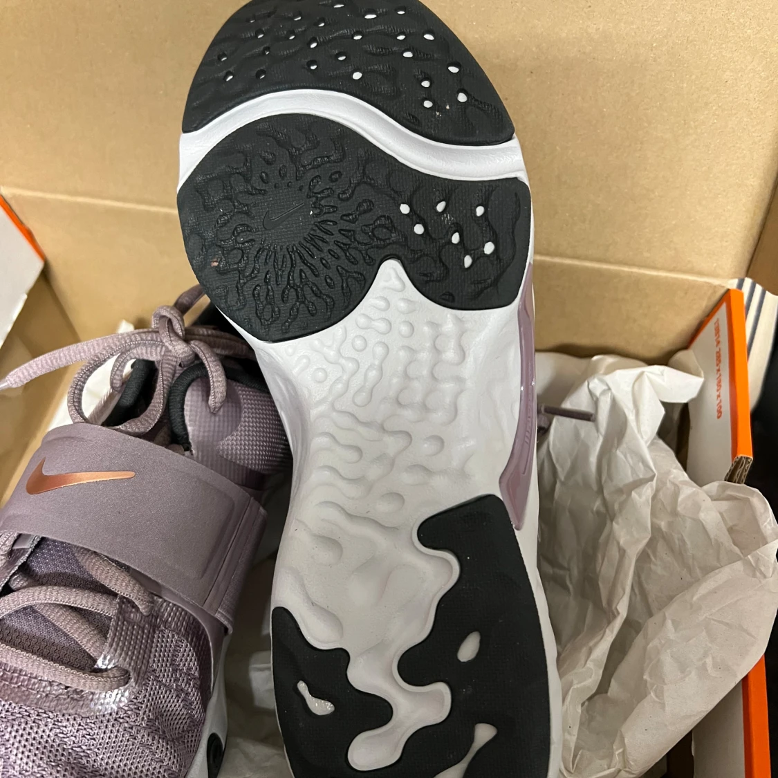 Nike React sneakers i lila mesh - 3