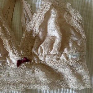 Odd Molly Beige/rosa spets bralette xs - Knappt använd!! 