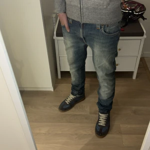 Selvege Nudie Jeans - Skit feta Selvege jeans. Finns inte att köpa längre. Inga defekter 