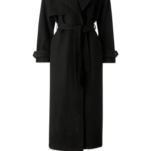 SÖKER Avora - Söker den här kappan från Avora. I storlek 34 eller 36!