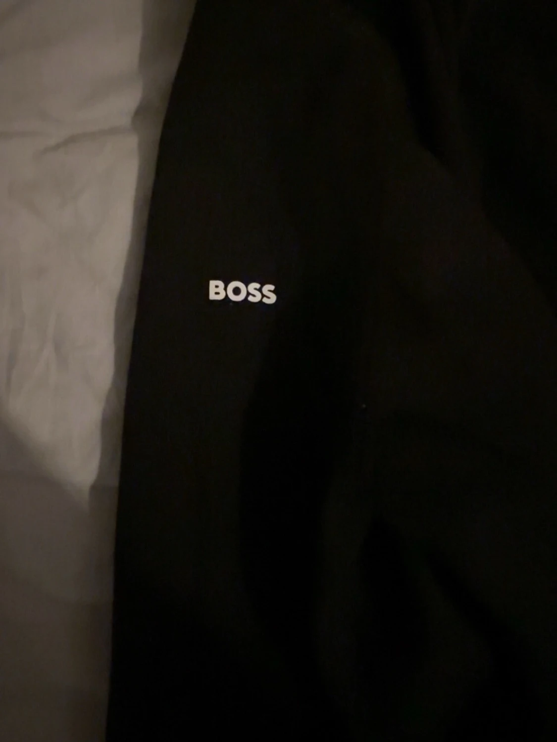 Svart hoodie från BOSS med dragkedja, Läs beskrivningen! - 3