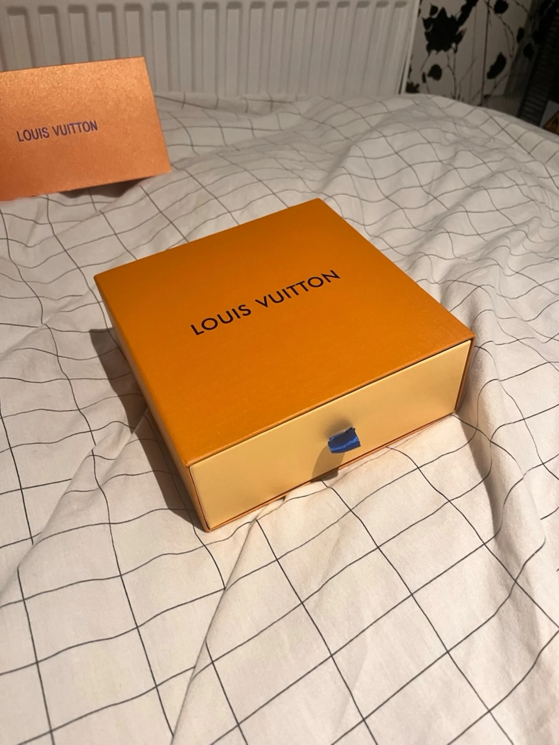 Svart bälte med L spänne - 3