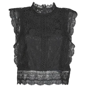 Sjukt snygg spets topp - Super fin spetstopp. Storleksmässigt passar den XS-S. Skriv vid frågor!🤍