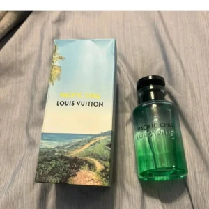 Louis Vuitton Pacific Chill sample - ca 25ml dm med frågor frakten kan ta några dagar för jag inte är hemma just nu 