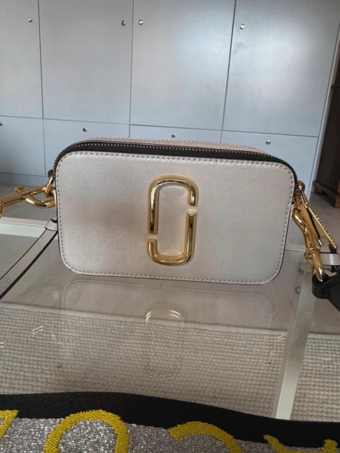 Marc Jacobs beige axelväska  - 2
