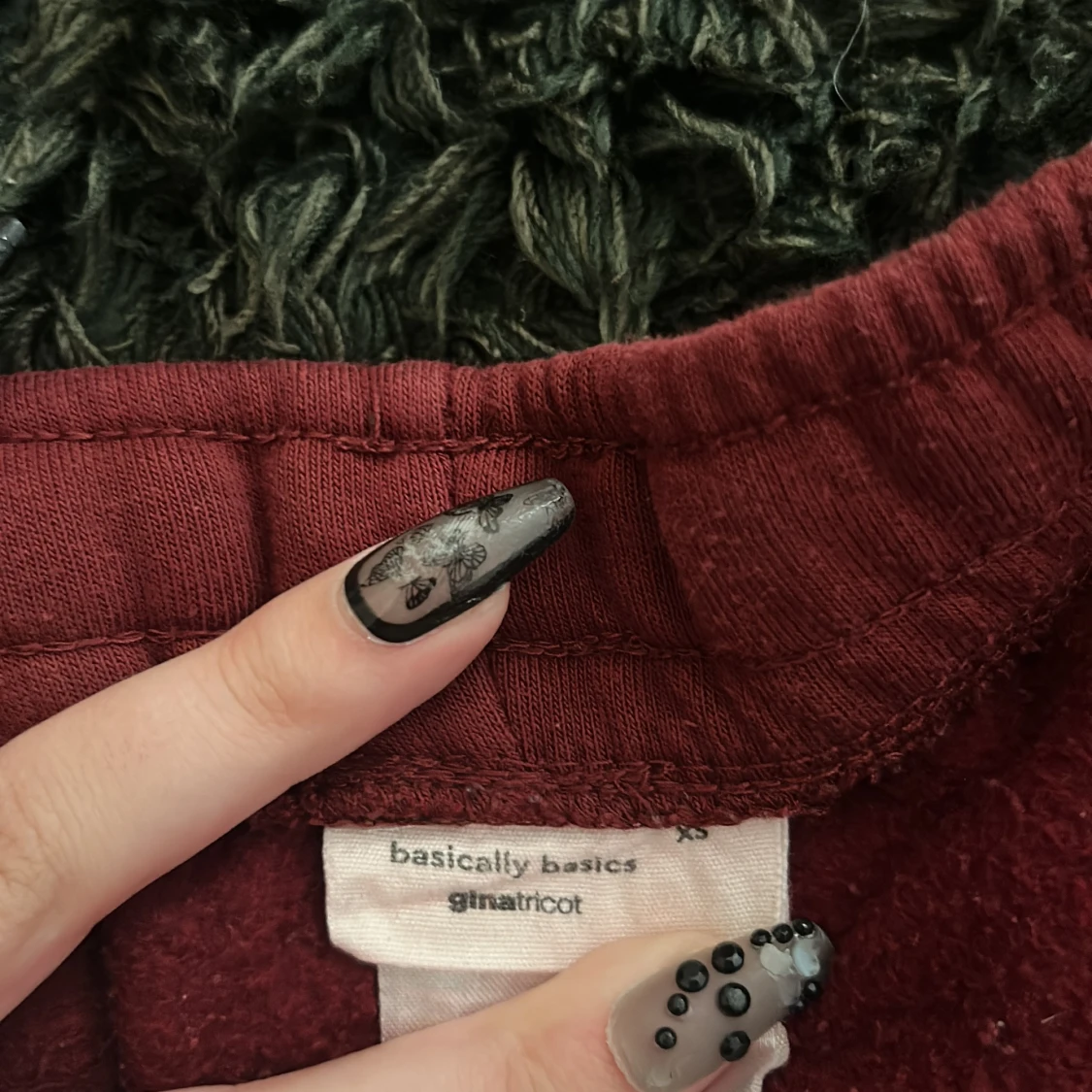 Basically Basic Sweatpants  - 2