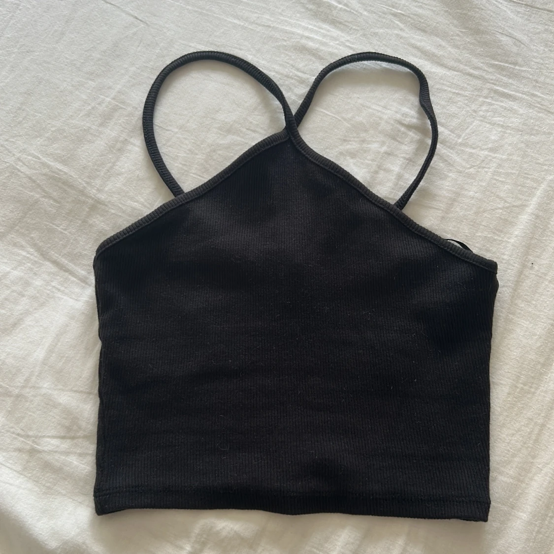 Svart ribbad linnetopp från Zara