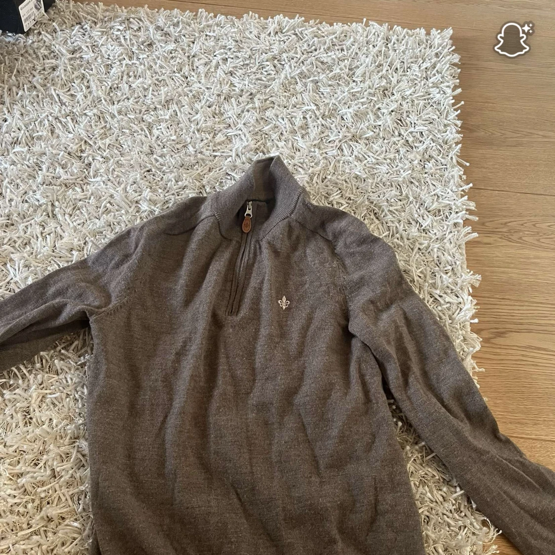 Brun stickad half zip-tröja