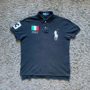 Chief Keef Polo Ralph Lauren Italy piké - Fint skick, lite urtvättad och har ett litet hål. Rare vintage plagg.