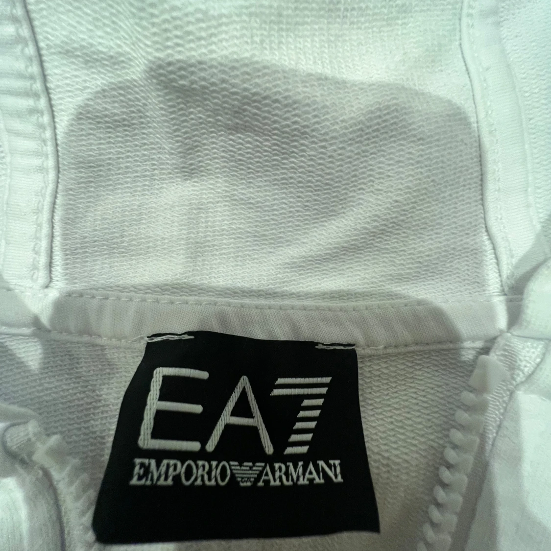 Vit hoodie från EA7 Emporio Armani XL - 2