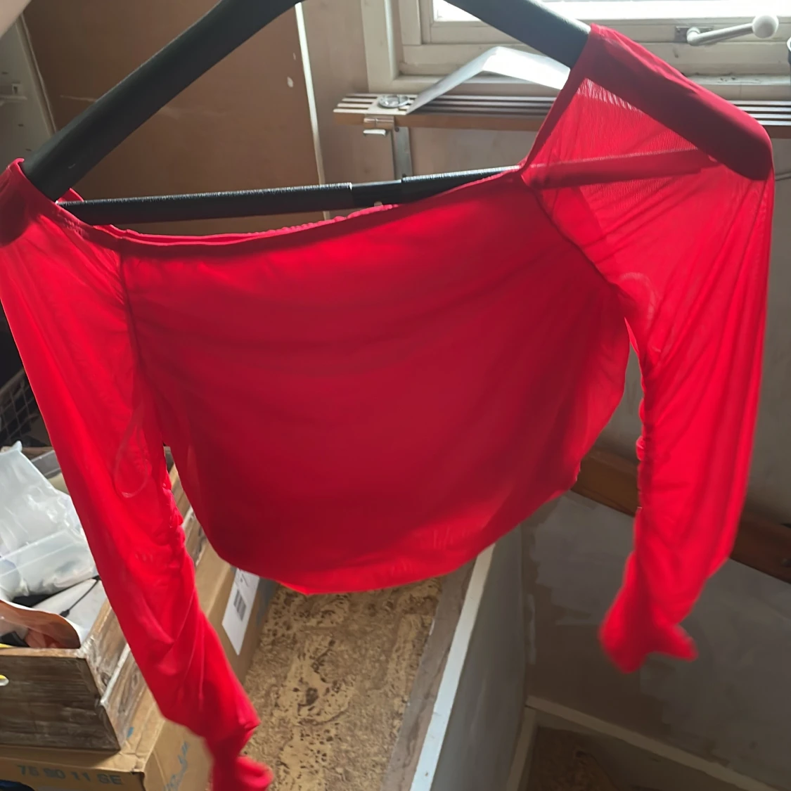 Röd mesh långärmad croppad topp - 1