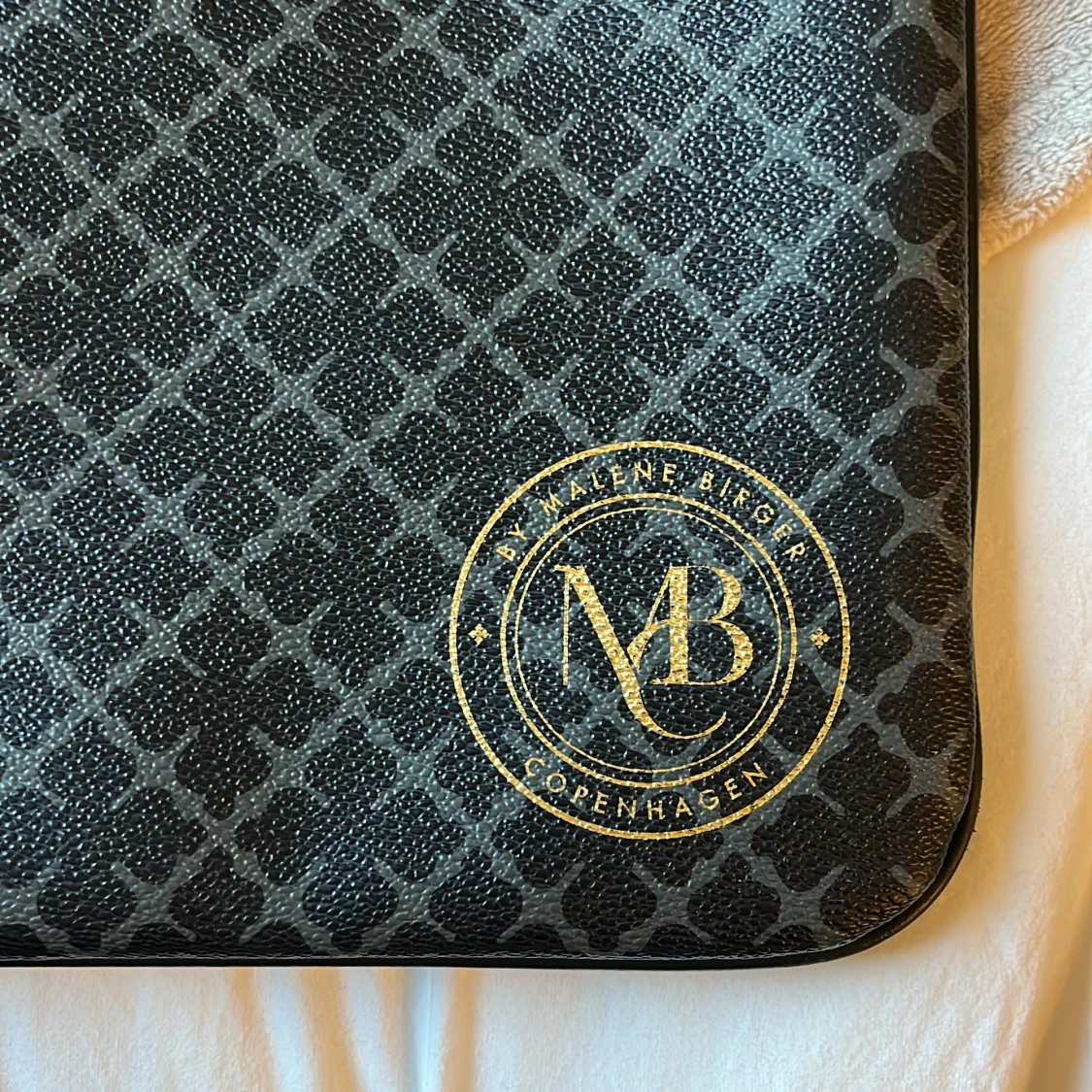 Svart datorväska By Malene Birger - 3