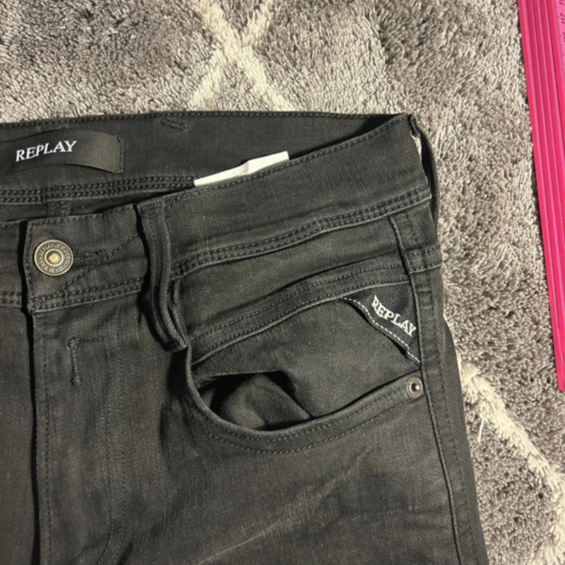 Svarta Replay Anbass jeans herr - 1