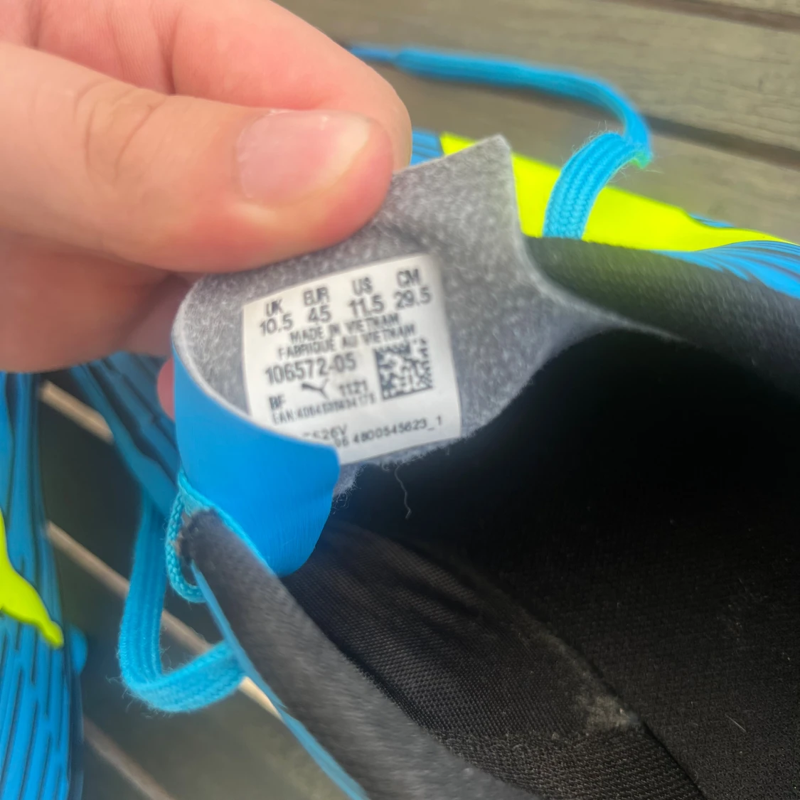 Blåa fotbollsskor från Puma strl 45 - 3