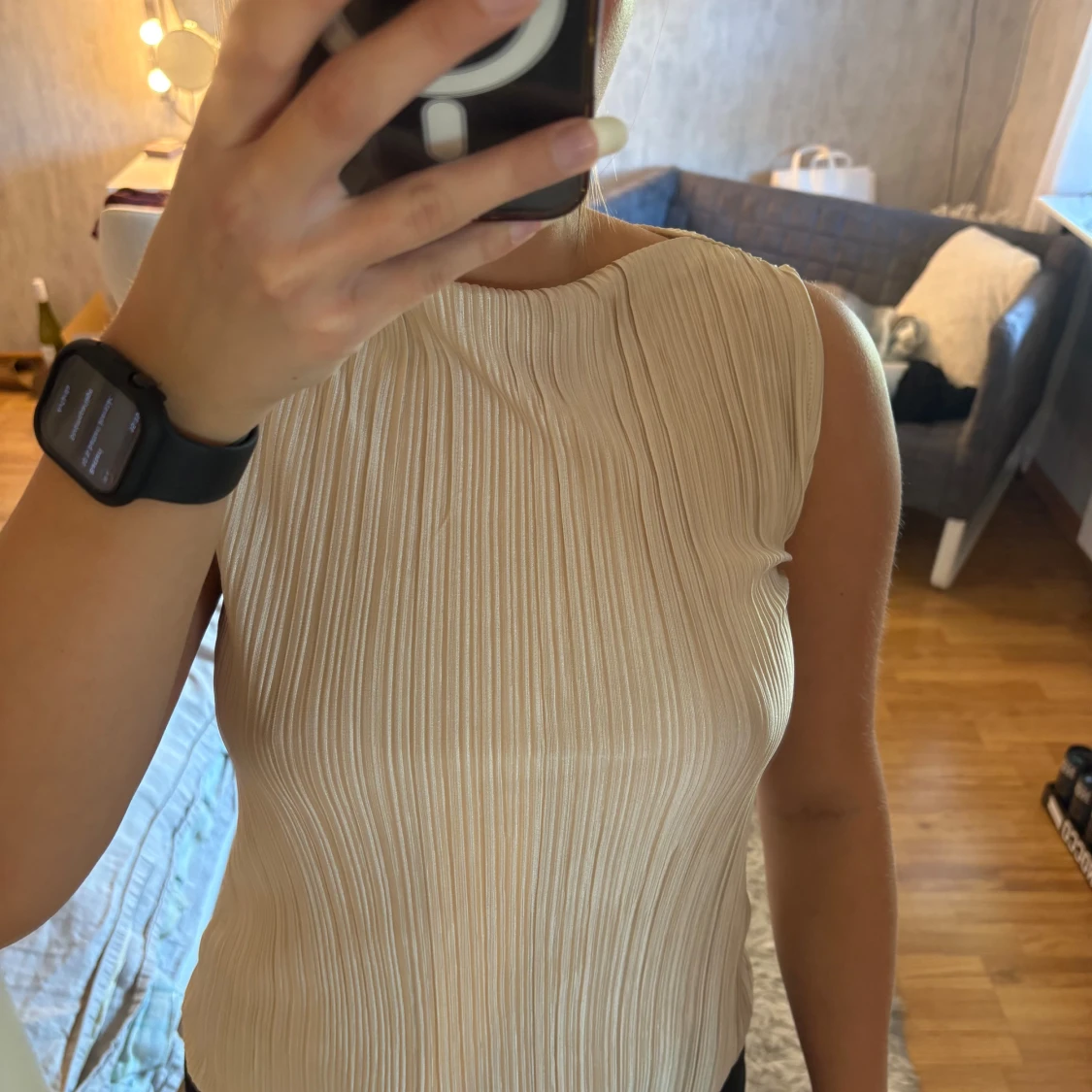 Plisserad ärmlös topp från Stockh LM - 1