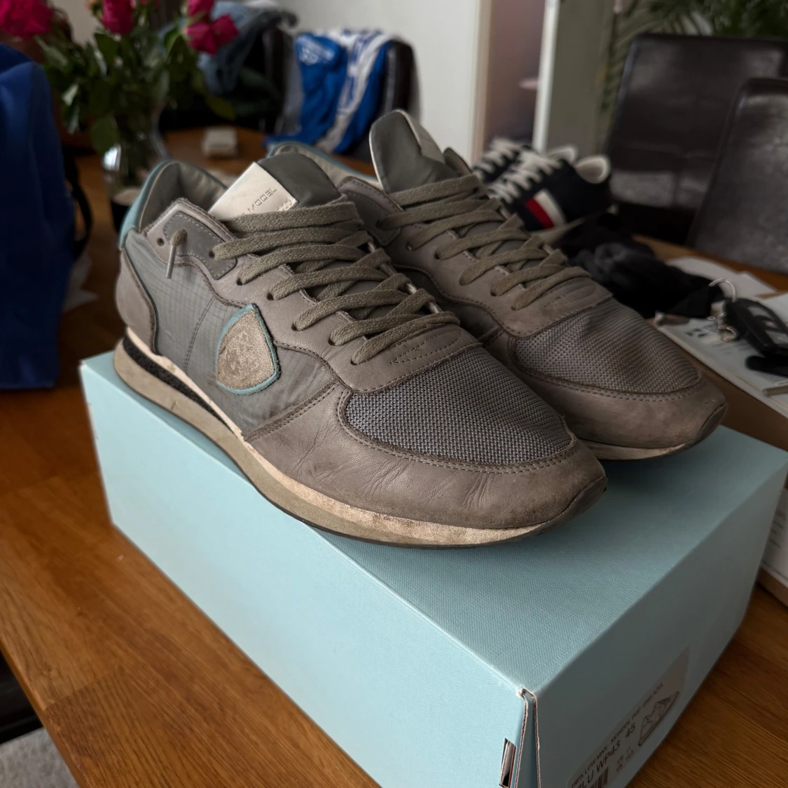 Grå Philippe Model sneakers strl 45 - 1