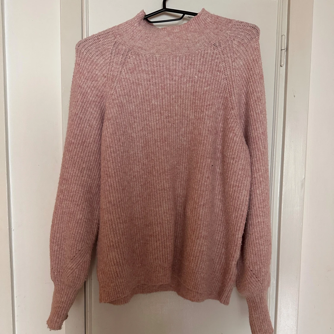 Rosa stickad tröja  - 3