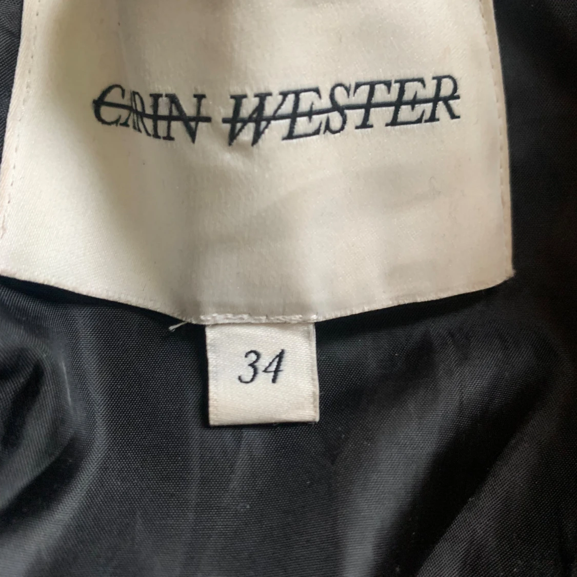 Svart kappa från Carin Wester - 1