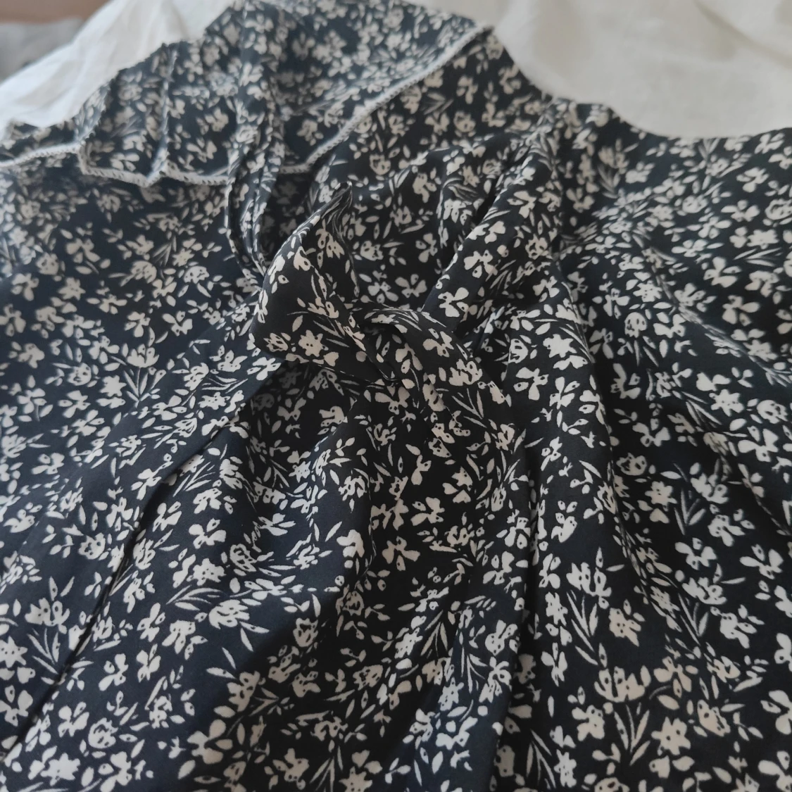 Blommig omlottkjol från SHEIN - 4