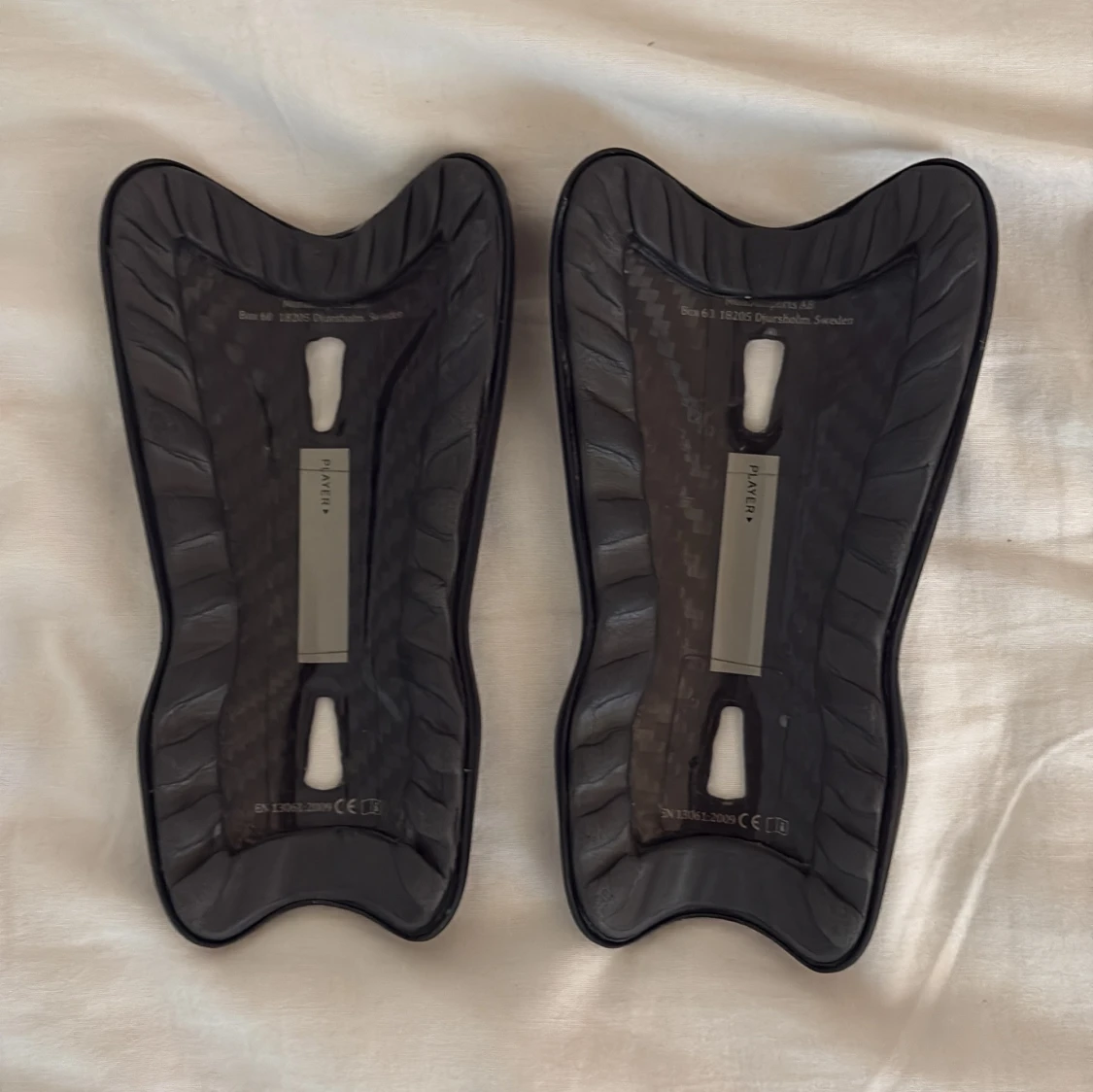 Monolit Carbon Fiber Shin Guards - 1