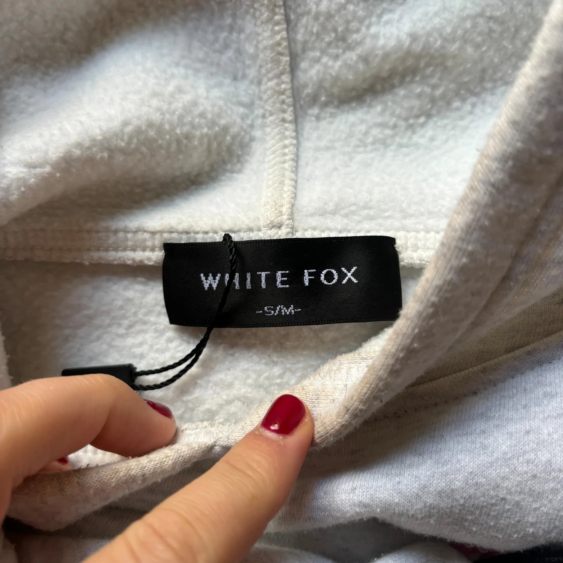 Grå hoodie White Fox Comfort Club - 2