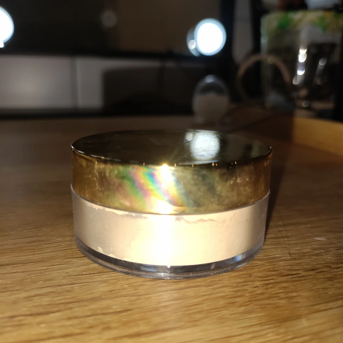 Banana Setting Powder från Bellápierre - 3