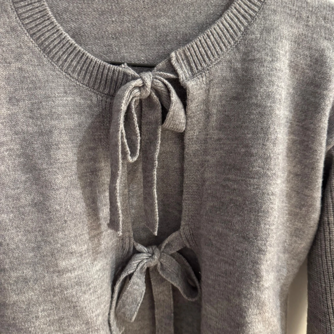 Grå kofta med knyt från SHEIN - 3