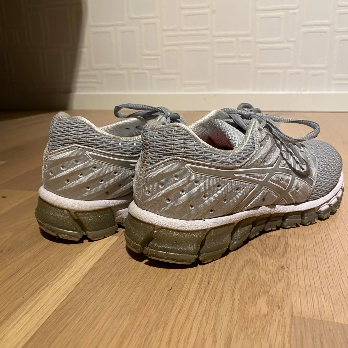 Grå Asics sneakers - 3