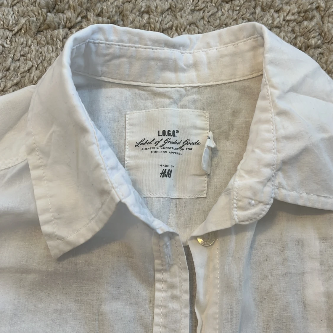 Vit kortärmad skjorta från H&M - 2