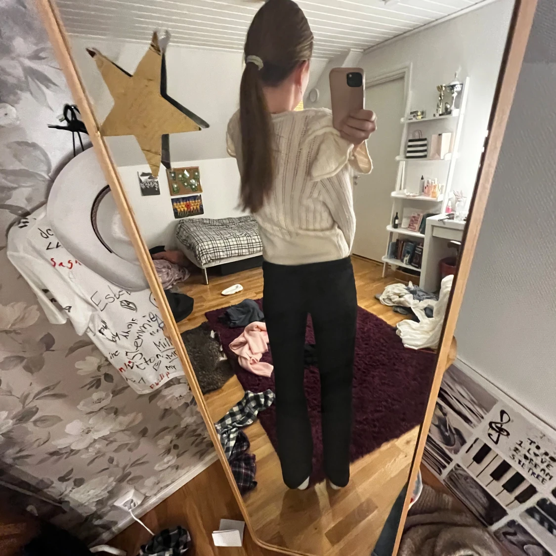 Vit stickad blus från Holly & Whyte - 1