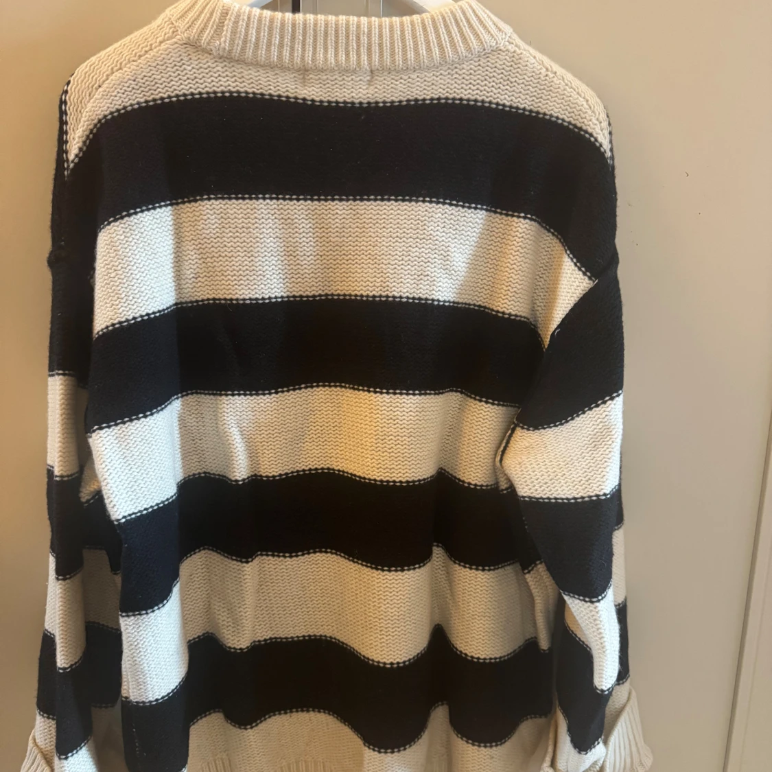 Randig stickad tröja från H&M - 1