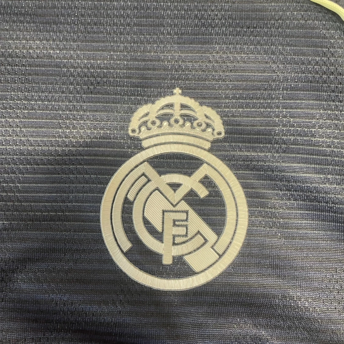 Real Madrid Hemma 25/26 - 3