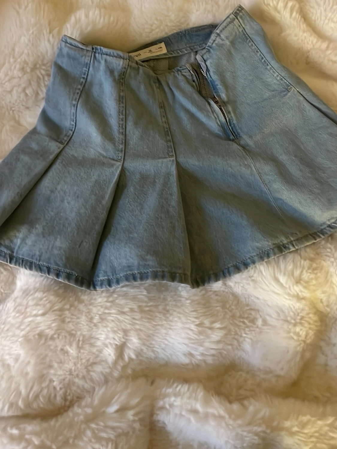 Ljusblå jeanskjol från Zara - 4