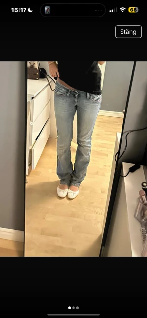 Lee jeans  - Super snygga lee jeans, låg midja bootcut❤️midja ca 39, Innerben 78