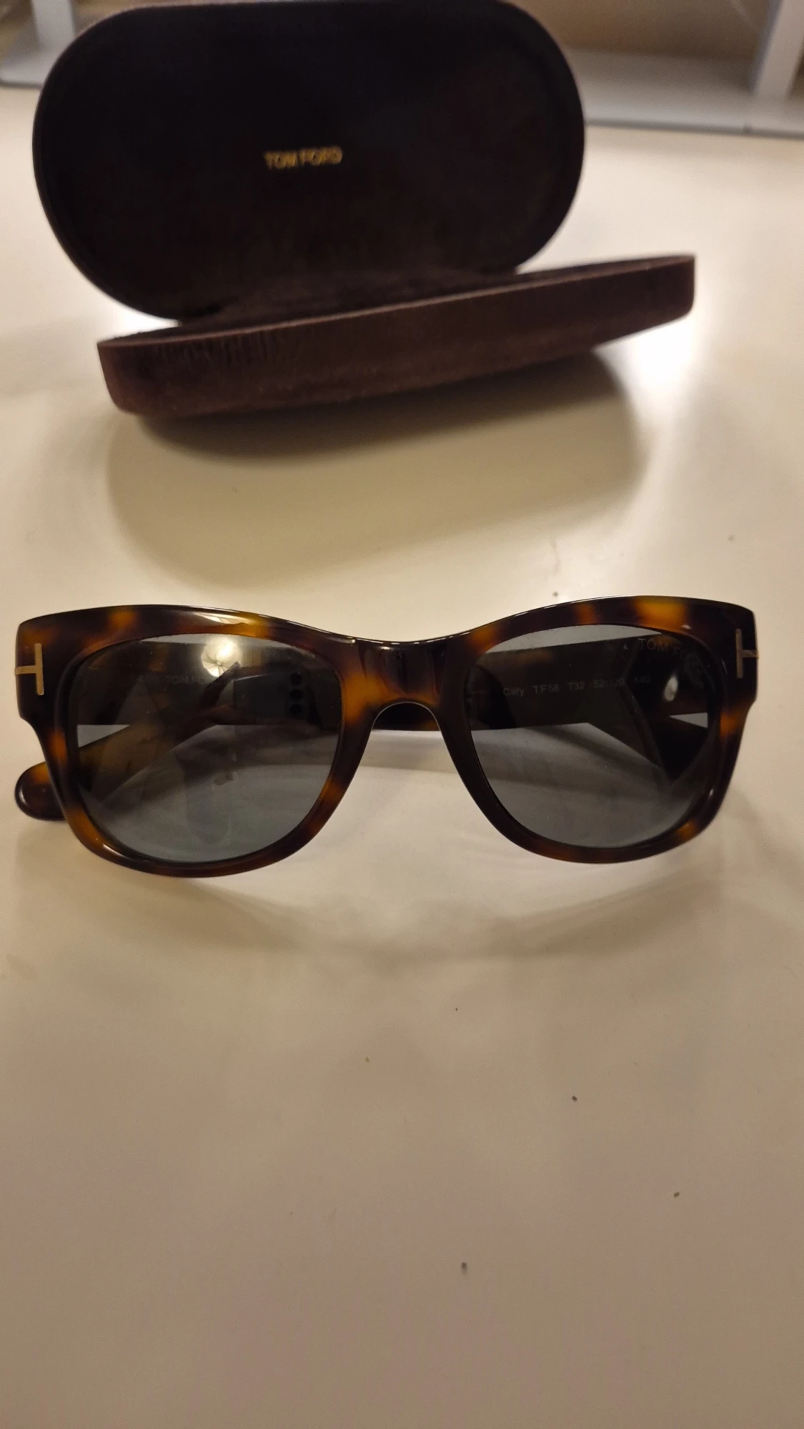 Solglasögon Tom Ford