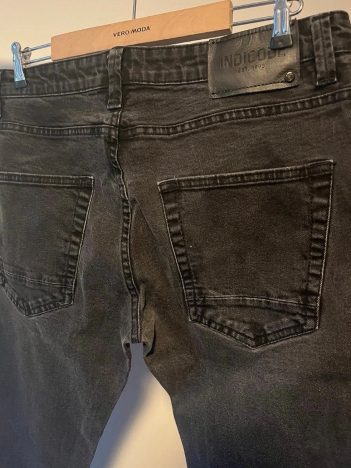 Svarta jeans från Indicode Jeans - 3