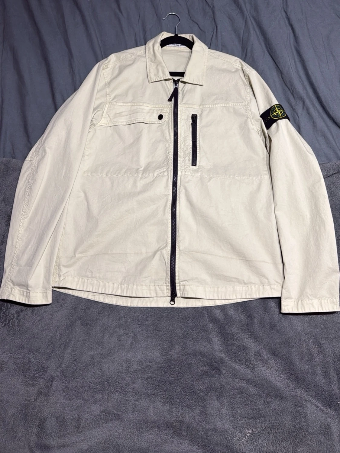 Beige overshirt från Stone Island